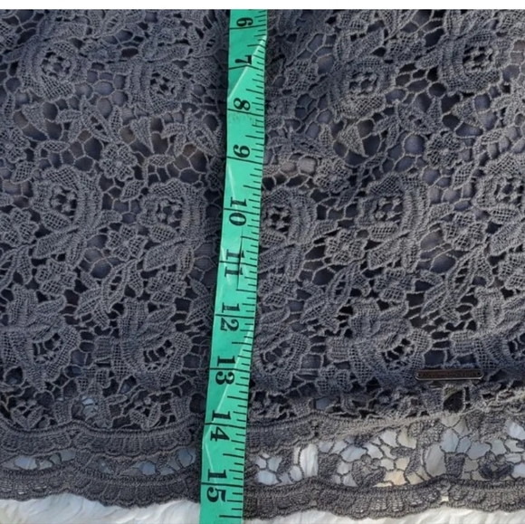 Abercrombie Gray Lace mini L - Picture 8 of 10